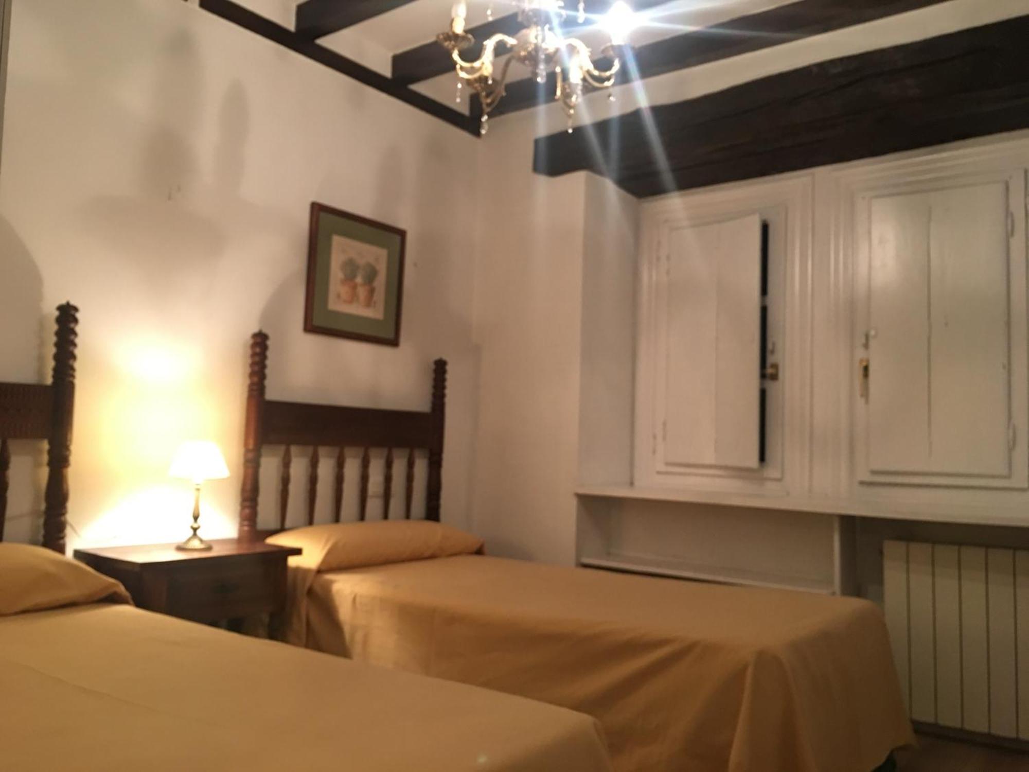 Apartamentos La Casona Ucieda Kültér fotó
