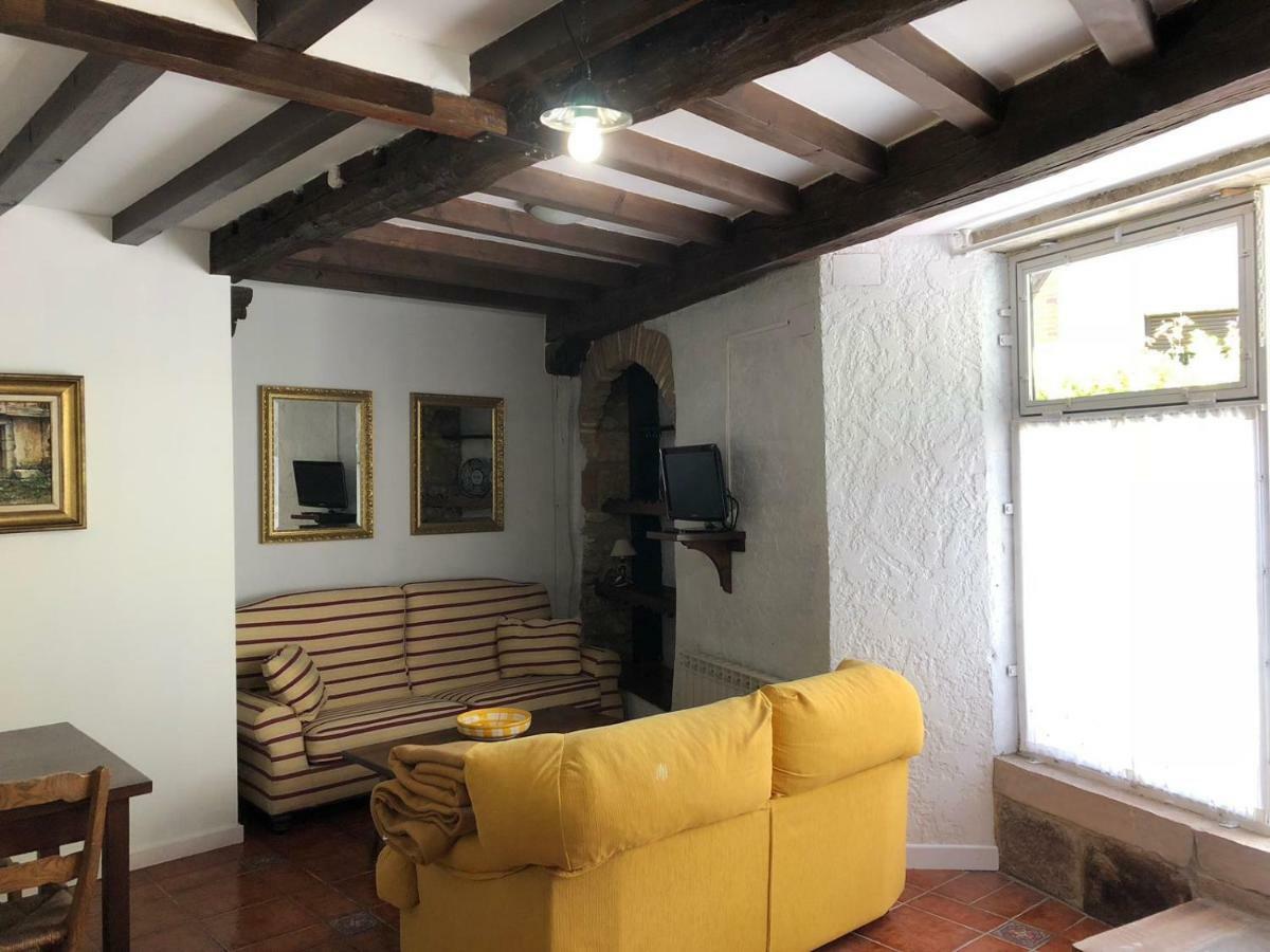 Apartamentos La Casona Ucieda Kültér fotó